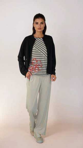 KN-02711-Olivia-Warm Studio